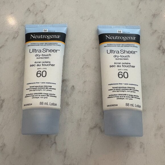 Ultra Sheer Dry-Touch Sunscreen SPF 60 - 4 Pack - Picture 2 of 4